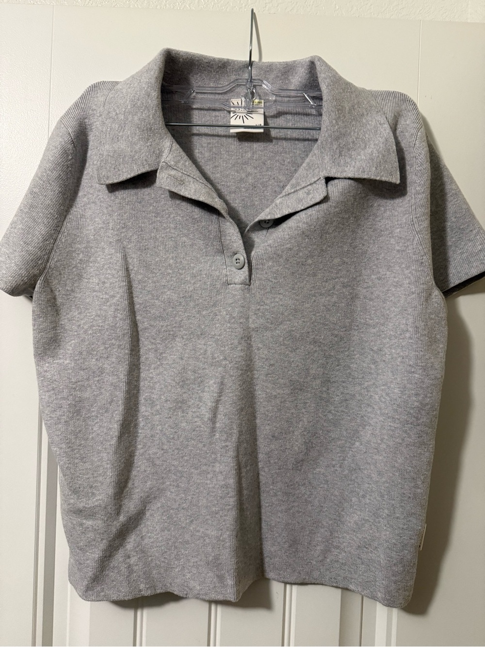 American Eagle Outfitters Gray Short-Sleeve Button Polo Top